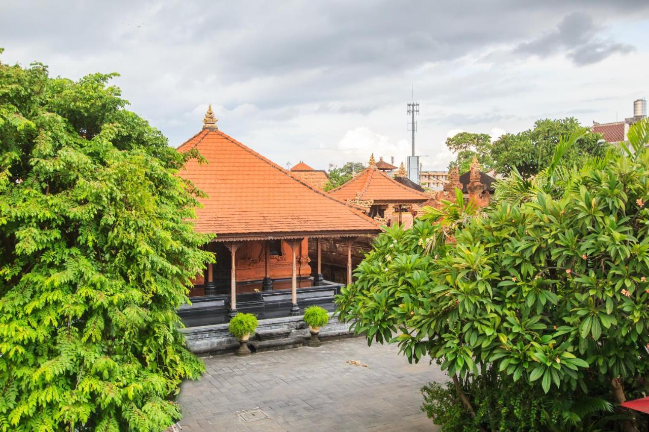 The Jero 18 Kuta Guest House Eksteriør billede